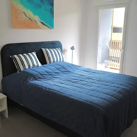 Un Endroit De Reve Апартаменты Марсейан